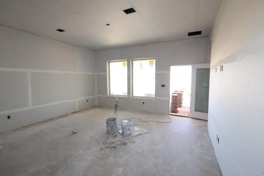 Spacious, unfurnished interior of a new home in Escondido 45’ Homesites, Magnolia (Image 5).