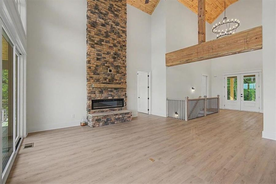 Spacious, unfurnished interior of a new home in , Ranger (Image 23).