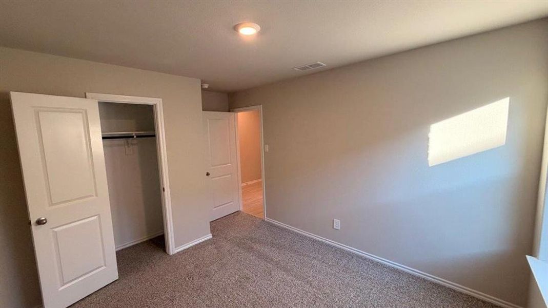 Spacious, unfurnished interior of a new home in Rosewood at Beltmill, Fort Worth (Image 14).
