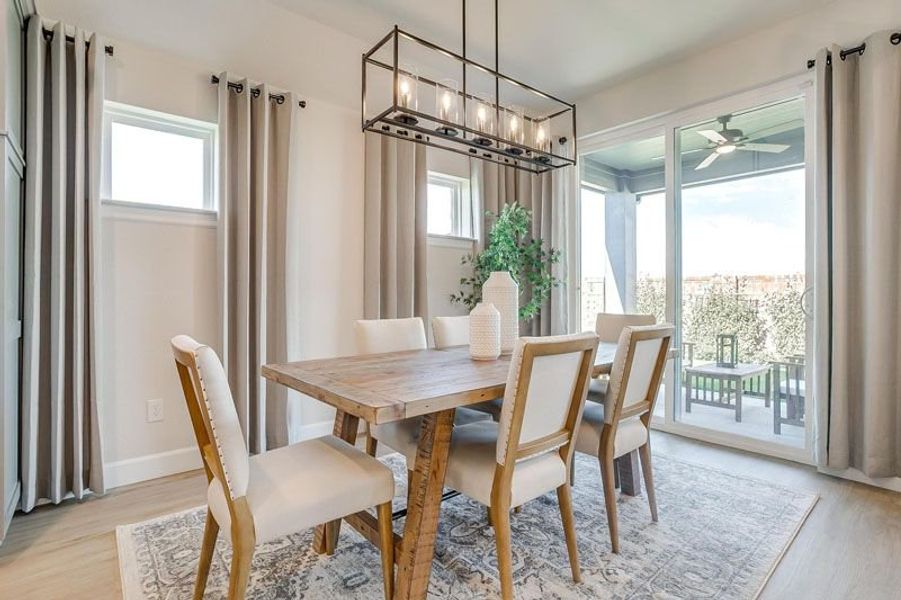Furnished interior view inside a new home in Creekside, Royse City (Image 9).