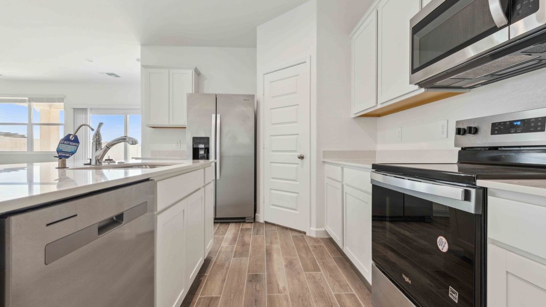 Furnished interior view inside a new home in Entrada Del Oro, Gold Canyon (Image 4).