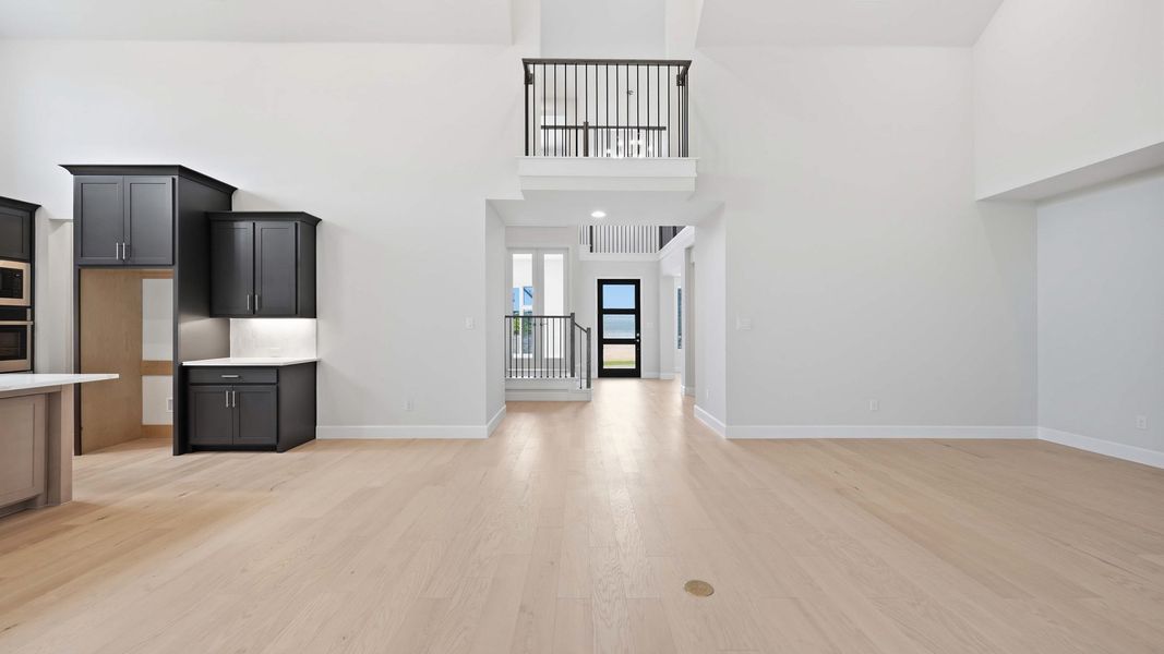 Spacious, unfurnished interior of a new home in Terraces, Rockwall (Image 19). Spacious, unfurnished interior of a new home in Terraces, Rockwall (Image 19).