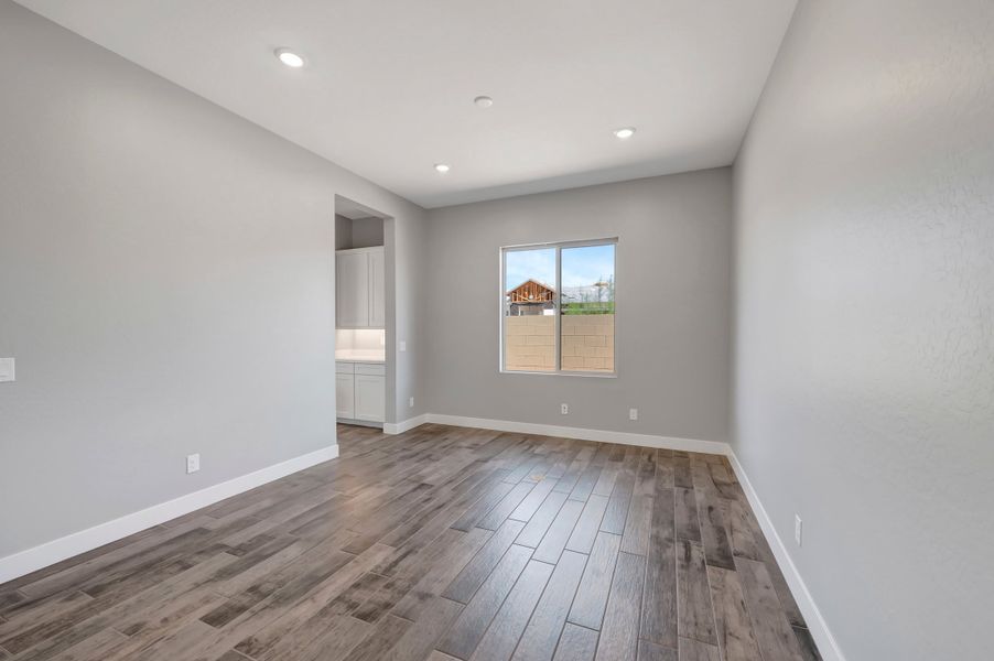 Spacious, unfurnished interior of a new home in Blossom Rock, Apache Junction (Image 39). Spacious, unfurnished interior of a new home in Blossom Rock, Apache Junction (Image 39).
