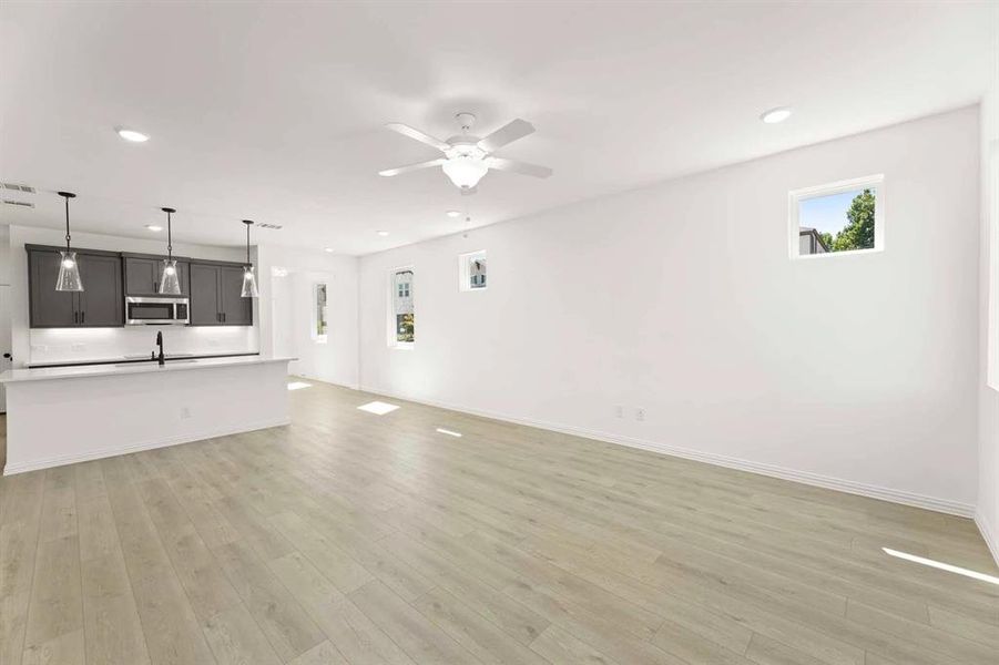 Image 27 of a home in Sereno Oaks at Buckner Terrace. Image 27 of a home in Sereno Oaks at Buckner Terrace.