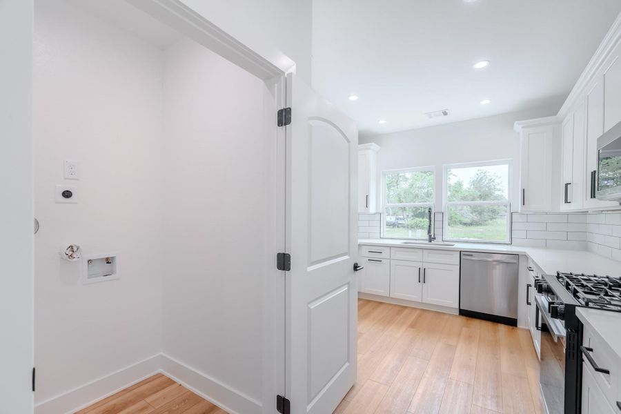 Image 33 of a home in . Image 33 of a home in .