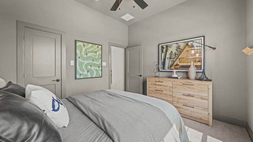 Furnished interior view inside a new home in Grange, Katy (Image 33).