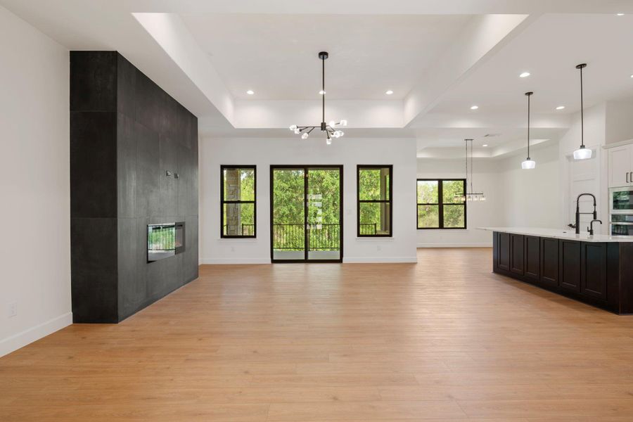 Spacious, unfurnished interior of a new home in , Horseshoe Bay (Image 25).