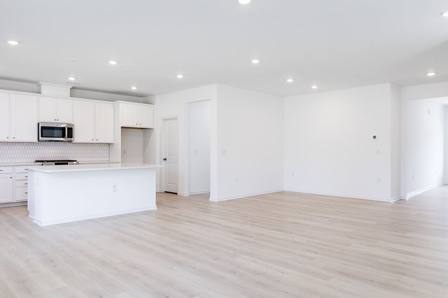 Representative unfurnished interior of a home built from the Harper by Taylor Morrison in Eagle Trace, Wendell (Image 20).