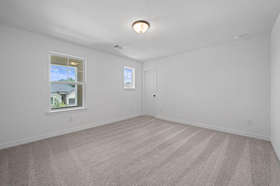 Note: Sample product photo. Actual exterior and interior selections may vary by homesite. Photo may be virtually staged