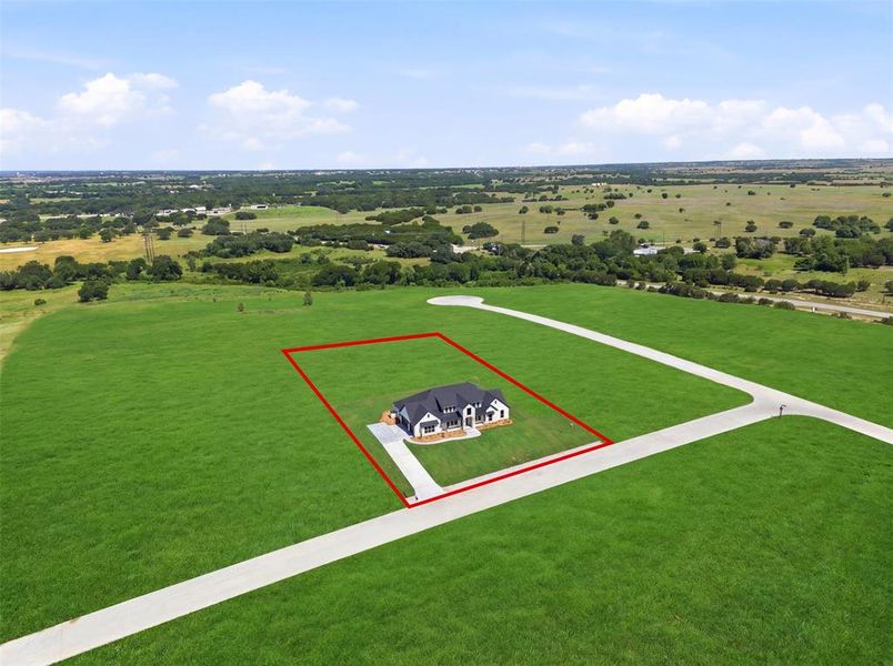 Community amenities in , Granbury (Image 38).
