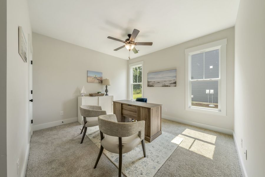 Representative furnished interior of a home built from the Nicklaus by Stevens Fine Homes in Sawyer’s Run, Hampstead (Image 16).