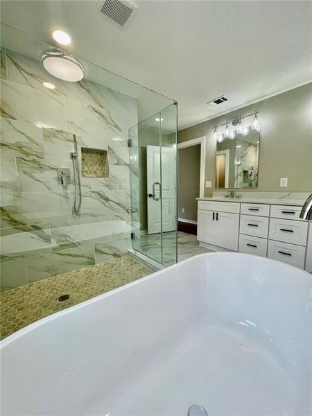 Furnished interior view inside a new home in , Hapeville (Image 12).