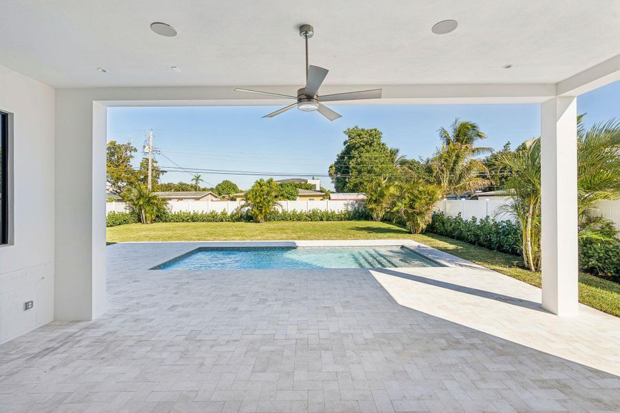 261 NW 8th St Boca Raton FL 63