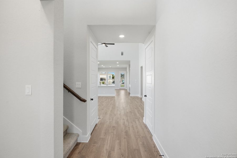 Spacious, unfurnished interior of a new home in Esperanza – New Phase Now Selling, Boerne (Image 32). Spacious, unfurnished interior of a new home in Esperanza – New Phase Now Selling, Boerne (Image 32).