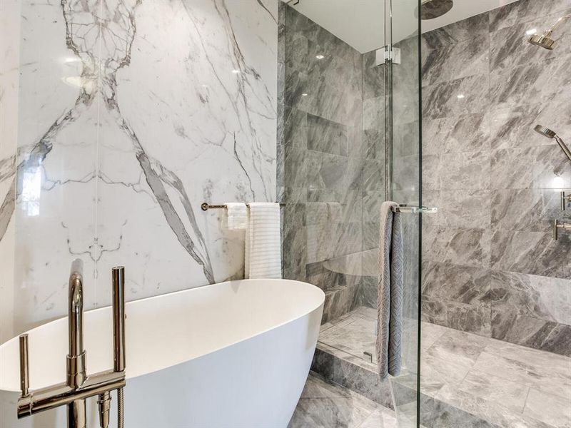 Furnished interior view inside a new home in , Tampa (Image 59).