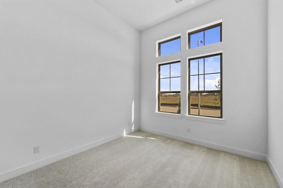 Spacious, unfurnished interior of a new home in Attwater, Waller (Image 16).