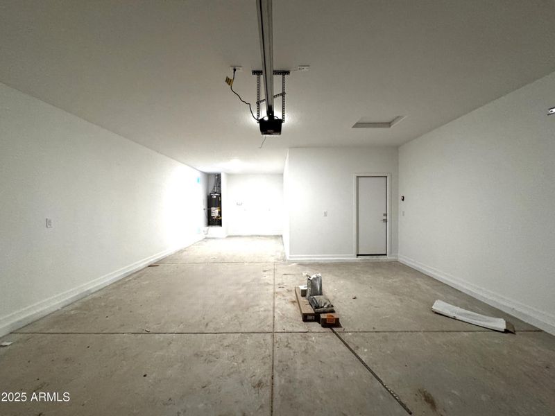 28 - 3 Car Tandem Garage