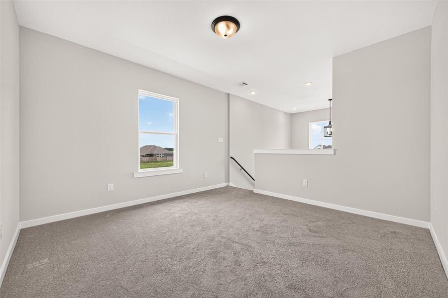 Spacious, unfurnished interior of a new home in , Bonney (Image 20).
