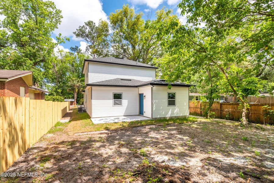 Front exterior of a new home in , Jacksonville, FL, highlighting curb appeal (Image 2). Front exterior of a new home in , Jacksonville, FL, highlighting curb appeal (Image 2).
