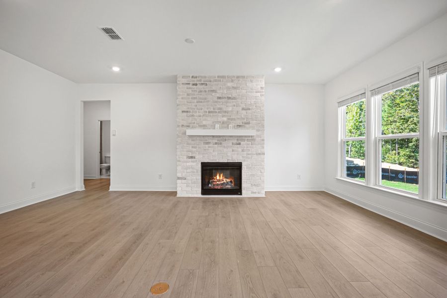 Spacious, unfurnished interior of a new home in Elmbrook, Indian Trail (Image 28). Spacious, unfurnished interior of a new home in Elmbrook, Indian Trail (Image 28).