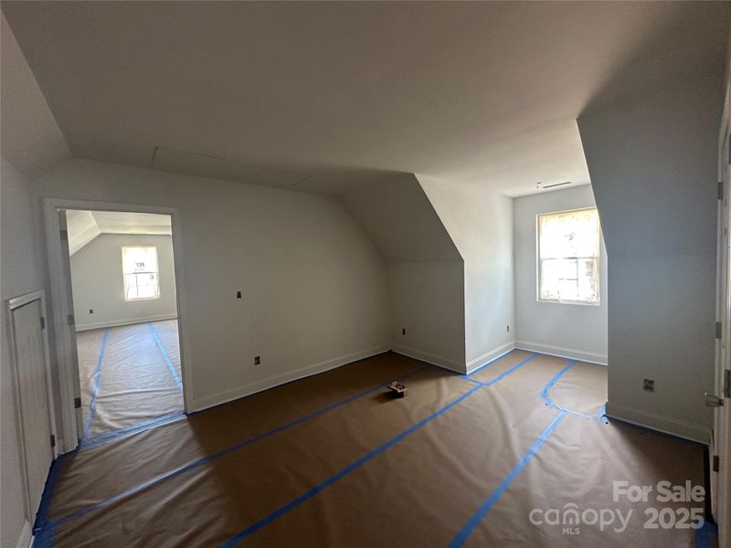 Spacious, unfurnished interior of a new home in , Taylorsville (Image 5).