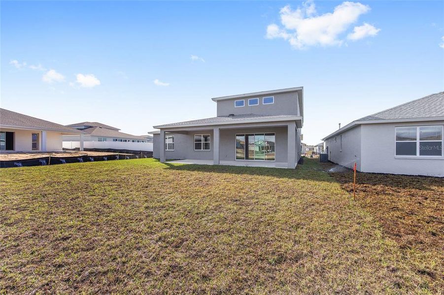 Exterior details and patio area of a home in Calesa Township, Ocala (Image 29).