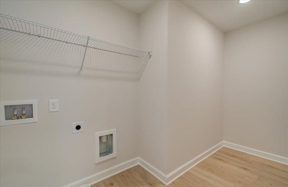 Spacious, unfurnished interior of a new home in , Acworth (Image 19). Spacious, unfurnished interior of a new home in , Acworth (Image 19).