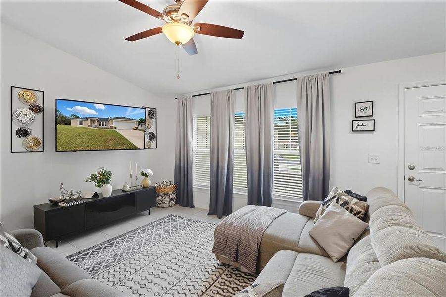 Furnished interior view inside a new home in , Ocala (Image 25).