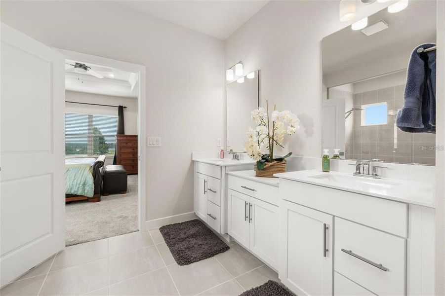 Furnished interior view inside a new home in , Clermont (Image 12).