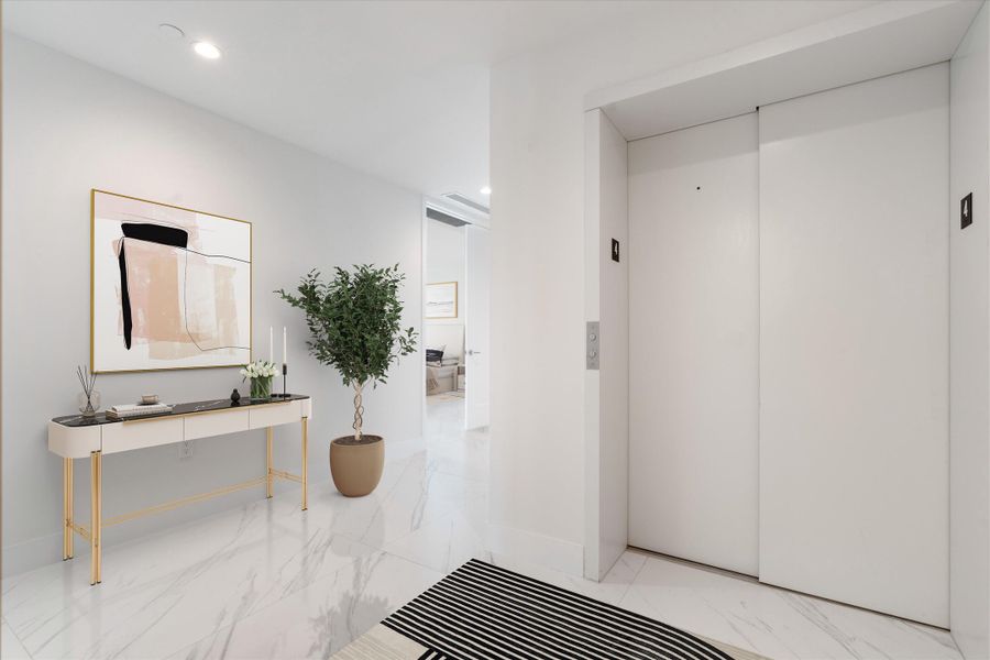 02-495 E Royal Palm Road #402 Boca Raton