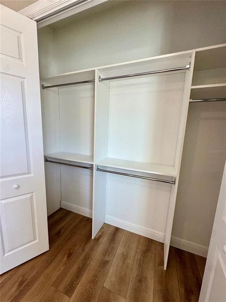 Spacious, unfurnished interior of a new home in , Ocala (Image 20).