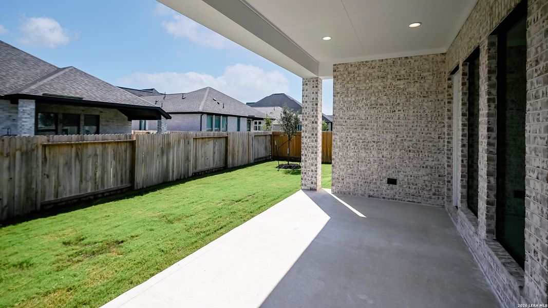 Exterior details and patio area of a home in Meadows of Mill Creek, Seguin (Image 4).
