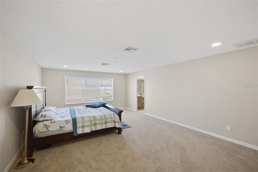 Furnished interior view inside a new home in , Zephyrhills (Image 6).