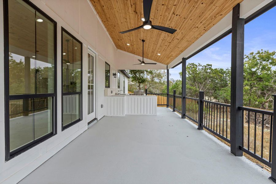 Exterior details and patio area of a home in , Wimberley (Image 4).