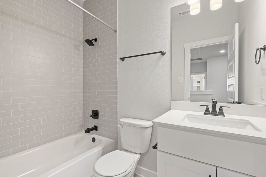 Furnished interior view inside a new home in Union Collection at Park Central, Georgetown (Image 18). Furnished interior view inside a new home in Union Collection at Park Central, Georgetown (Image 18).