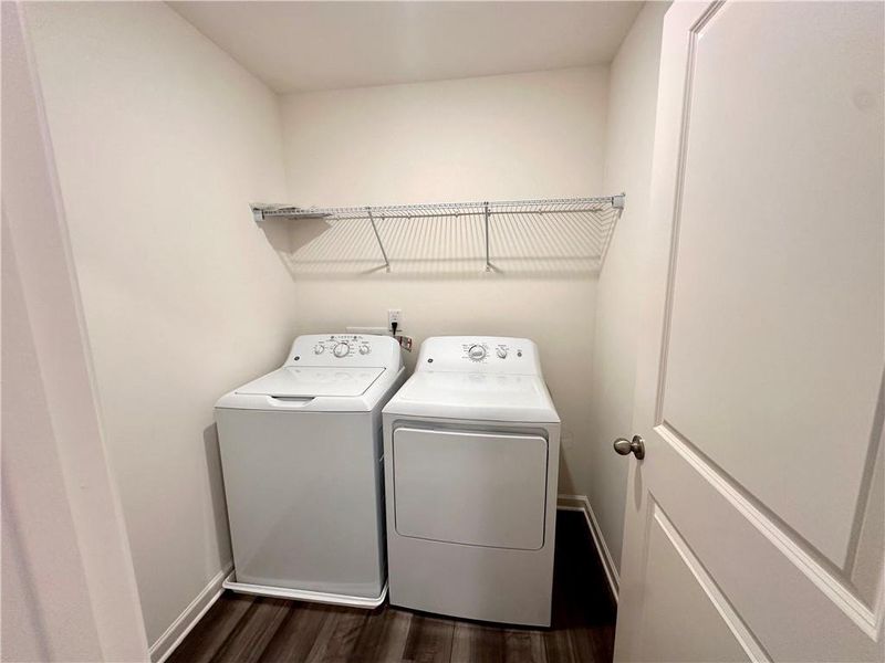 Furnished interior view inside a new home in Mt. Tabor Ridge, Dallas (Image 10).
