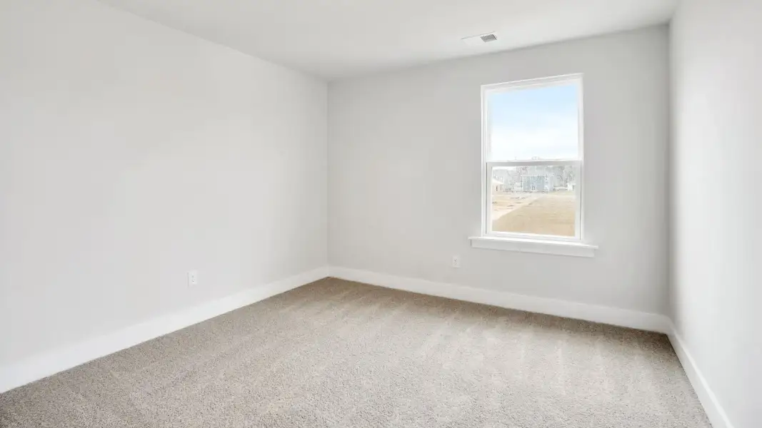Spacious, unfurnished interior of a new home in Saltgrass Landing, Winnabow (Image 27).
