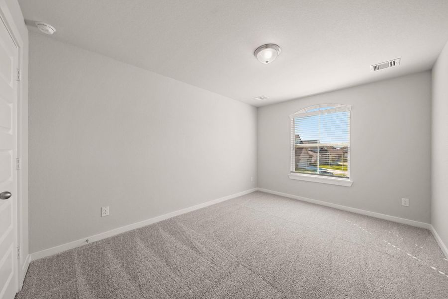 Spacious, unfurnished interior of a new home in Beacon Hill, Waller (Image 22). Spacious, unfurnished interior of a new home in Beacon Hill, Waller (Image 22).