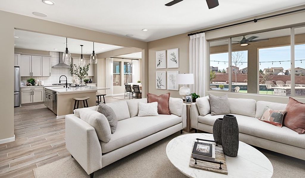 Hemingway-ABQ-VistaatMontebella Living room