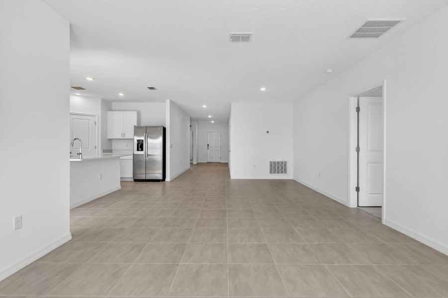 Spacious, unfurnished interior of a new home in Waterstone, Groveland (Image 16). Spacious, unfurnished interior of a new home in Waterstone, Groveland (Image 16).