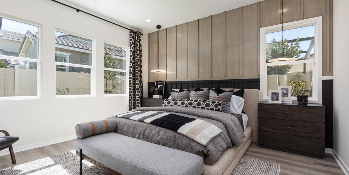 Summit at Cascade Landing - 1440x724 (3)