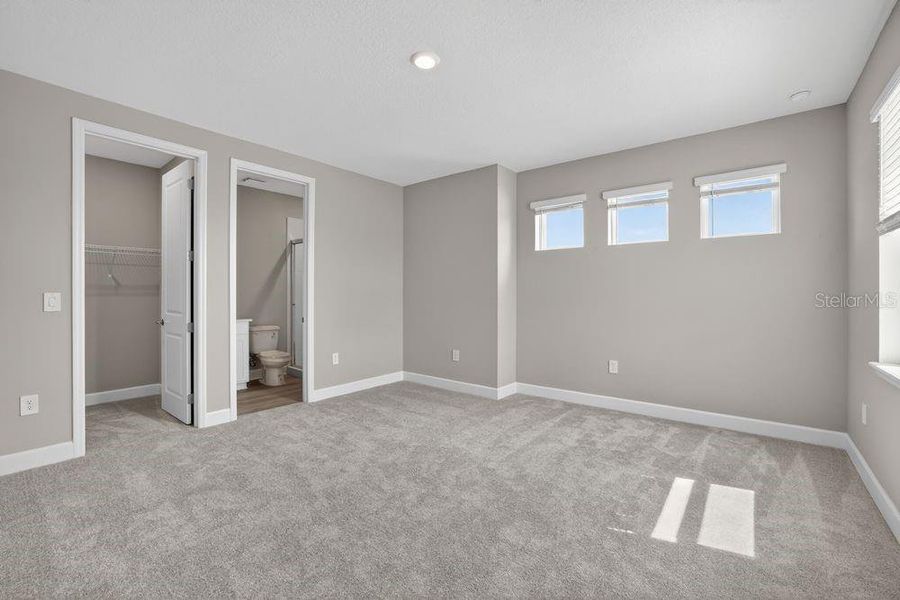 Spacious, unfurnished interior of a new home in Firethorn, Parrish (Image 23).