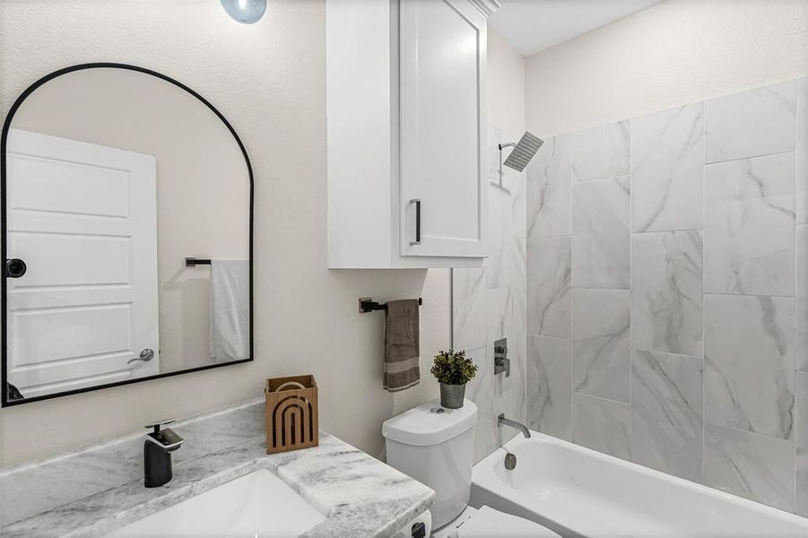 Furnished interior view inside a new home in , Granbury (Image 13). Furnished interior view inside a new home in , Granbury (Image 13).