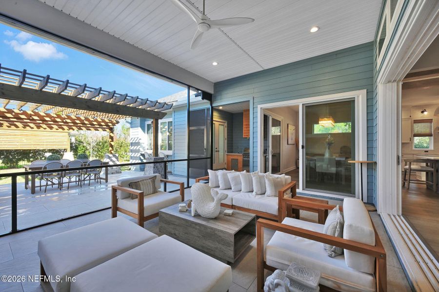 Exterior details and patio area of a home in Palmetto Cove, Ponte Vedra (Image 20).