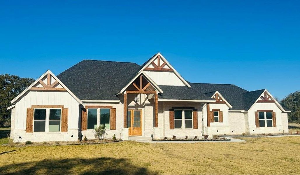 Front exterior of a new home in , Weatherford, TX, highlighting curb appeal (Image 1). Front exterior of a new home in , Weatherford, TX, highlighting curb appeal (Image 1).