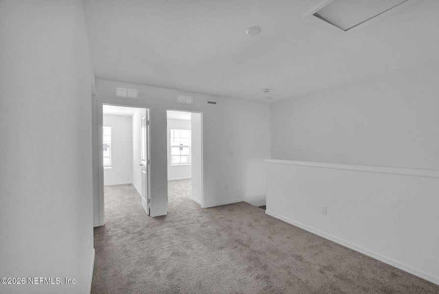 Spacious, unfurnished interior of a new home in , Jacksonville (Image 15).