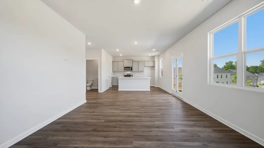 Spacious, unfurnished interior of a new home in Cedar Ridge - Locust Grove Station, Locust Grove (Image 19). Spacious, unfurnished interior of a new home in Cedar Ridge - Locust Grove Station, Locust Grove (Image 19).