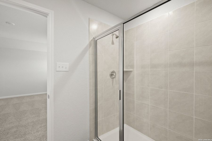 Image 34 of a home in Cinco Lakes.