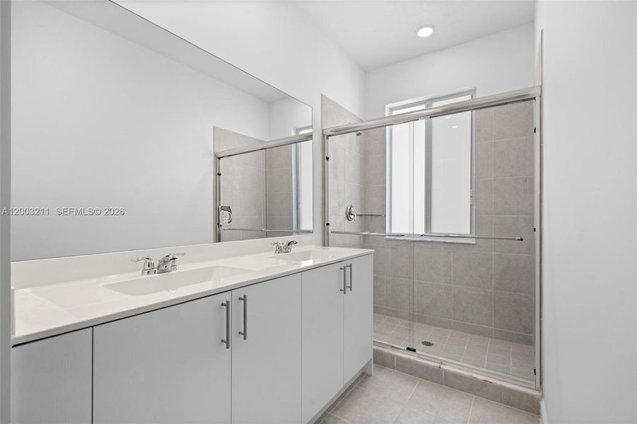 Furnished interior view inside a new home in , Homestead (Image 9).