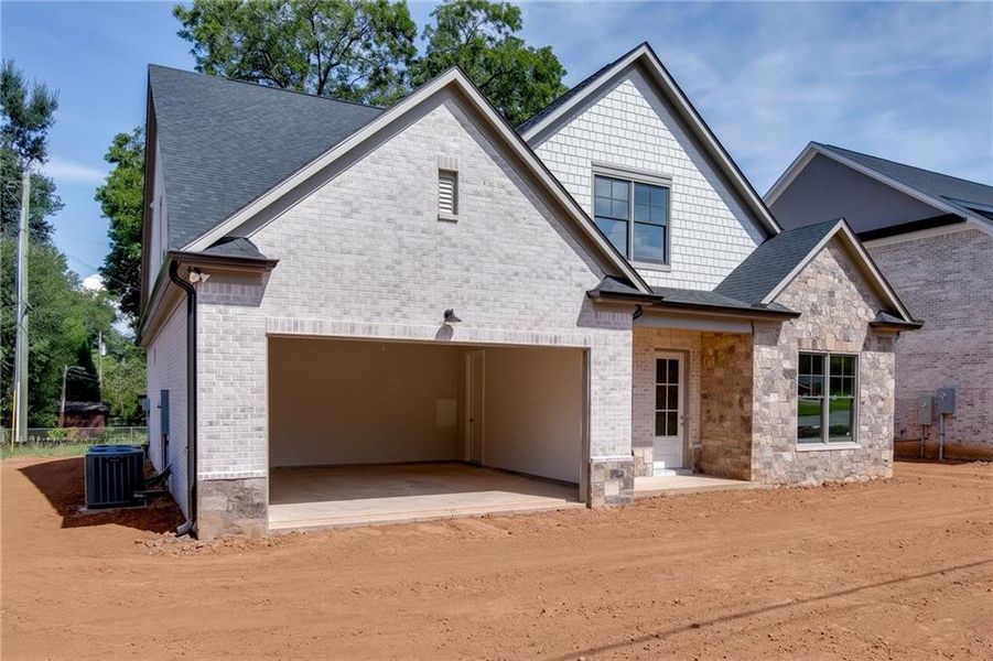 Image 39 of a home in .